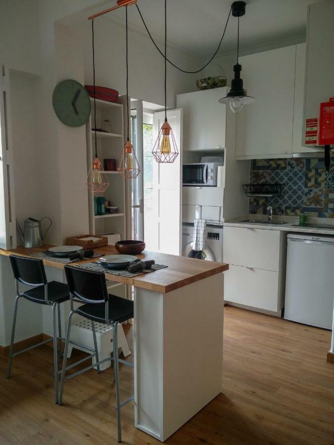 Casa da Tia Adozinda Apartment Lisbon Bagian luar foto